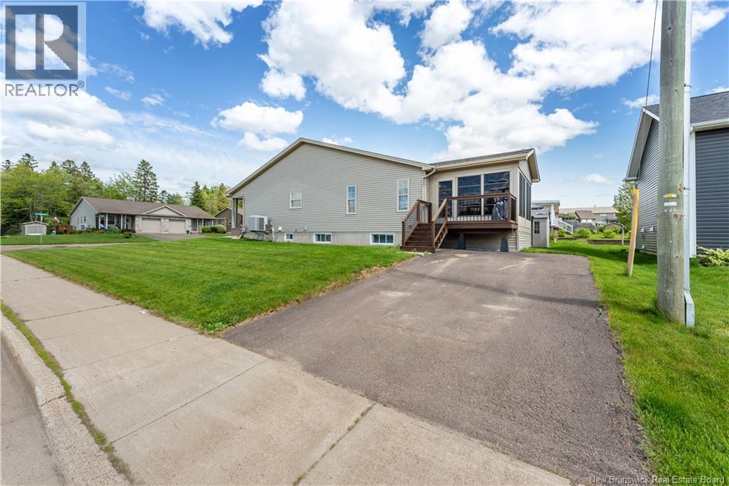 2 Thornhill Crescent, Moncton, New Brunswick  E1A 6B4 - Photo 34 - NB119459
