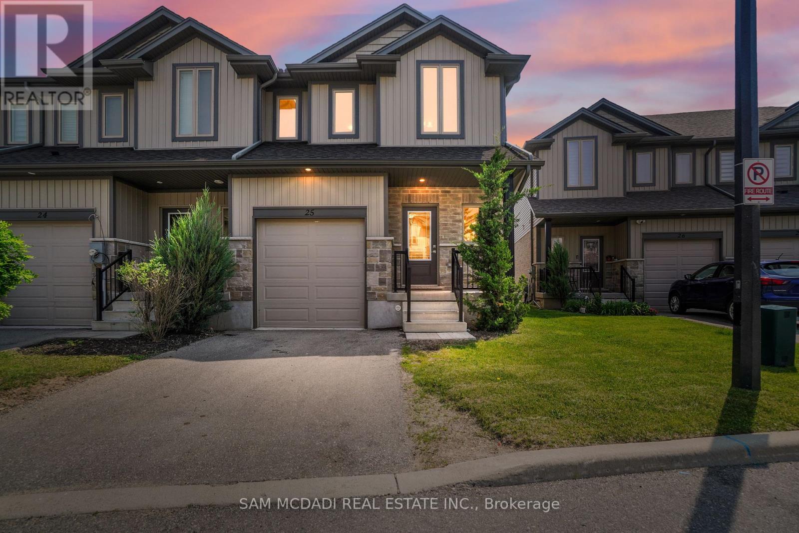 25 - 1023 DEVONSHIRE AVENUE, Woodstock, Ontario