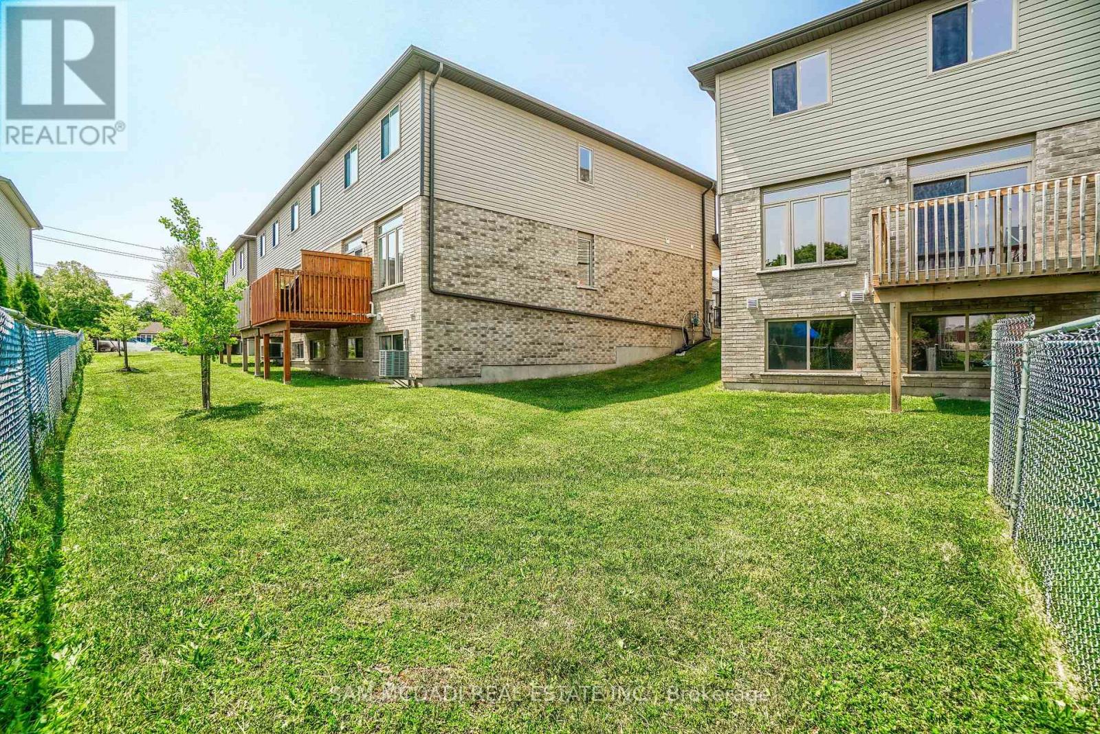 25 - 1023 Devonshire Avenue, Woodstock, Ontario  N4S 0E7 - Photo 48 - X12527068