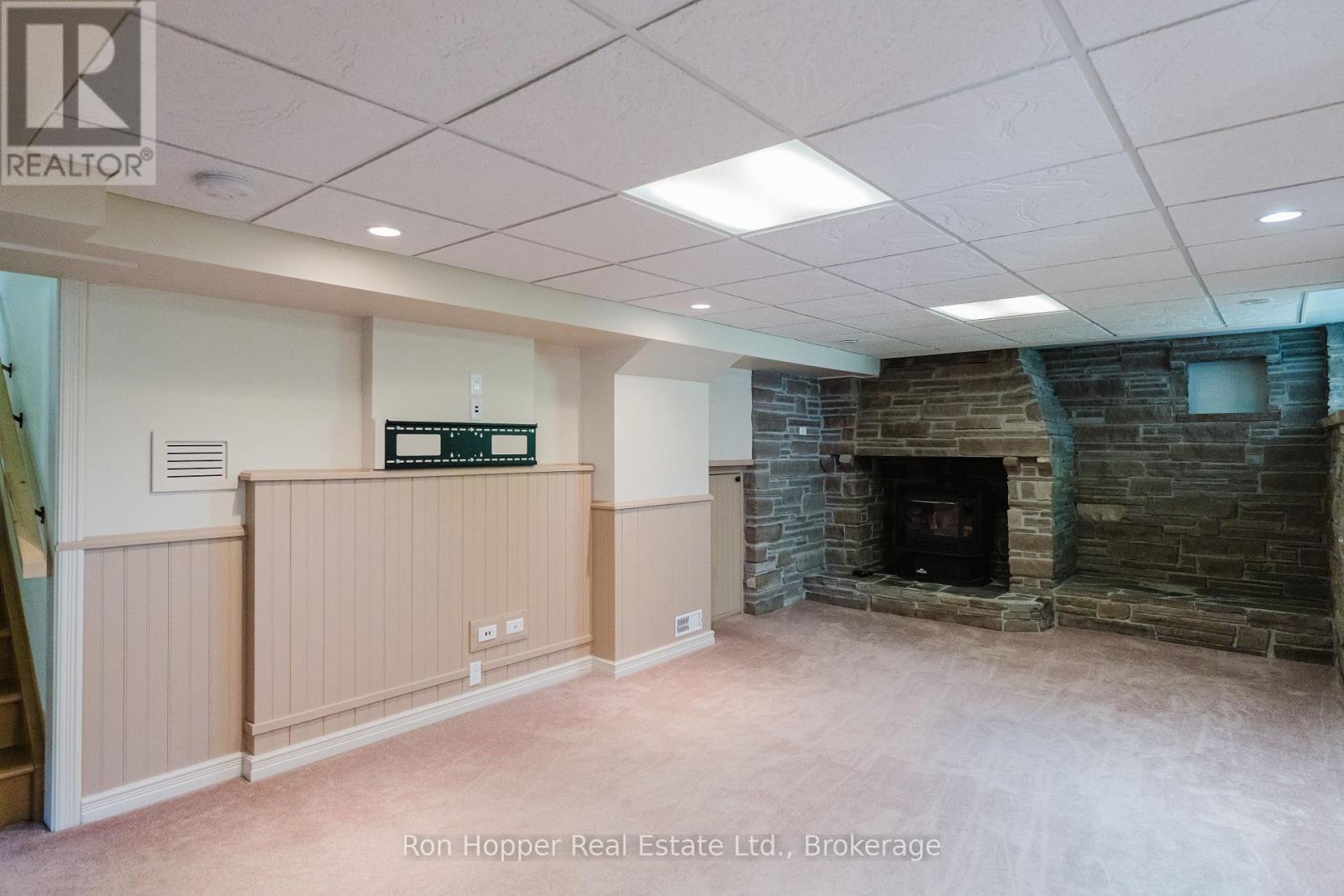 345 6th Avenue E, Owen Sound, Ontario N4K 2T7 - Photo 22 - X12522558