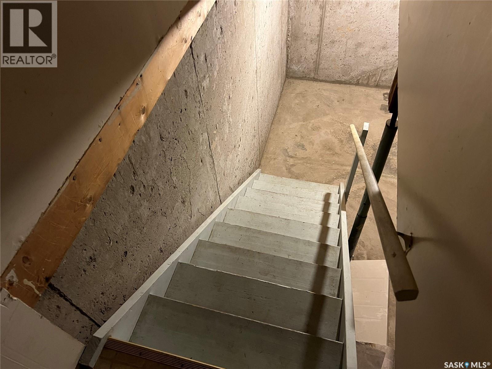 4036 Castle Road, Regina, Saskatchewan  S4S 6A4 - Photo 19 - SK023668