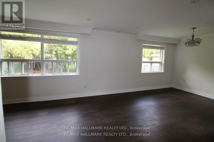 Main Fl - 389 Allgood Street, Richmond Hill, Ontario  L4C 2Z1 - Photo 10 - N12501412