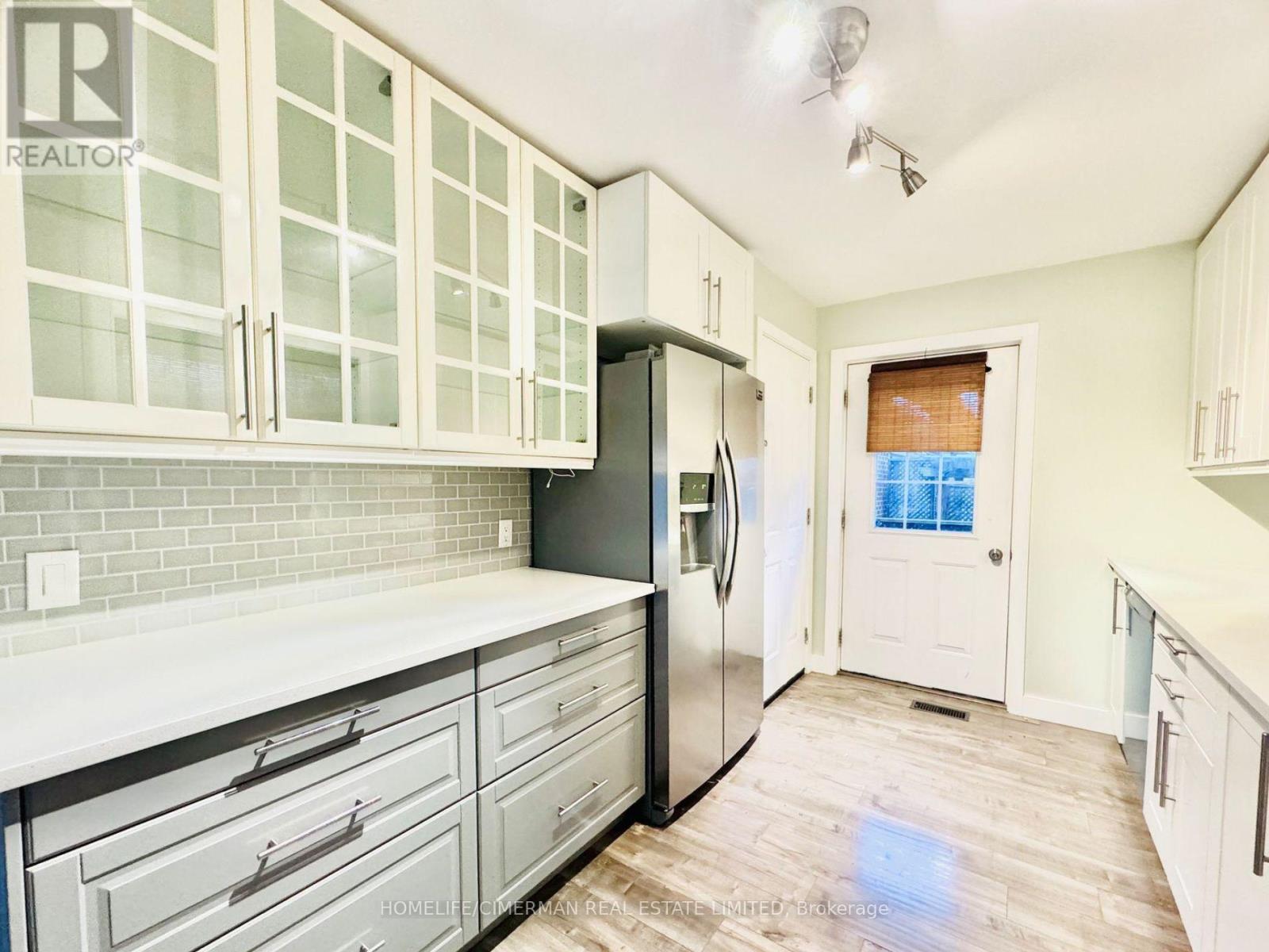 Main - 12 Creskwick Court, Barrie, Ontario  L4M 2J8 - Photo 2 - S12527090