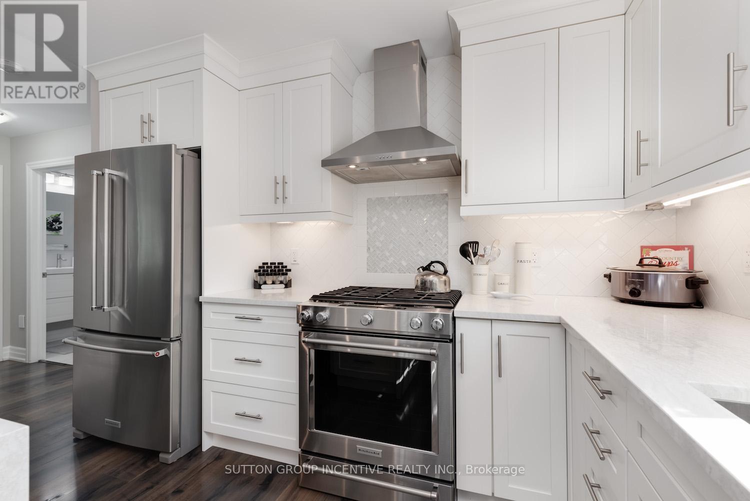 1193 Sunnidale Road, Springwater, Ontario  L9X 0T4 - Photo 15 - S12527098