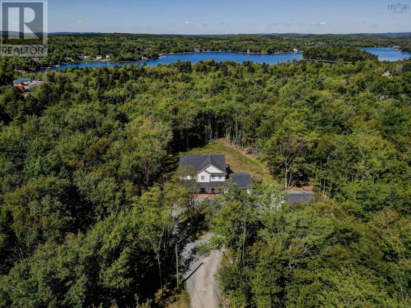 72 Fenerty Road, Middle Sackville, Nova Scotia  B4E 3B1 - Photo 3 - 202511335