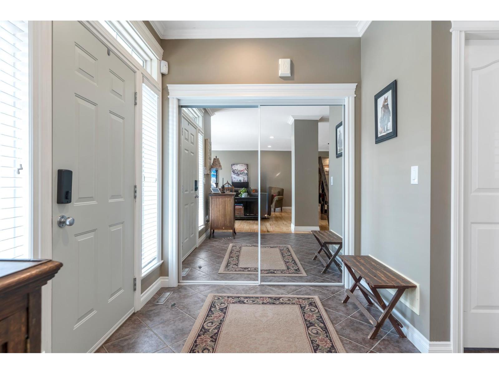 17 33925 Araki Court, Mission, British Columbia  V2V 7R4 - Photo 4 - R3043749