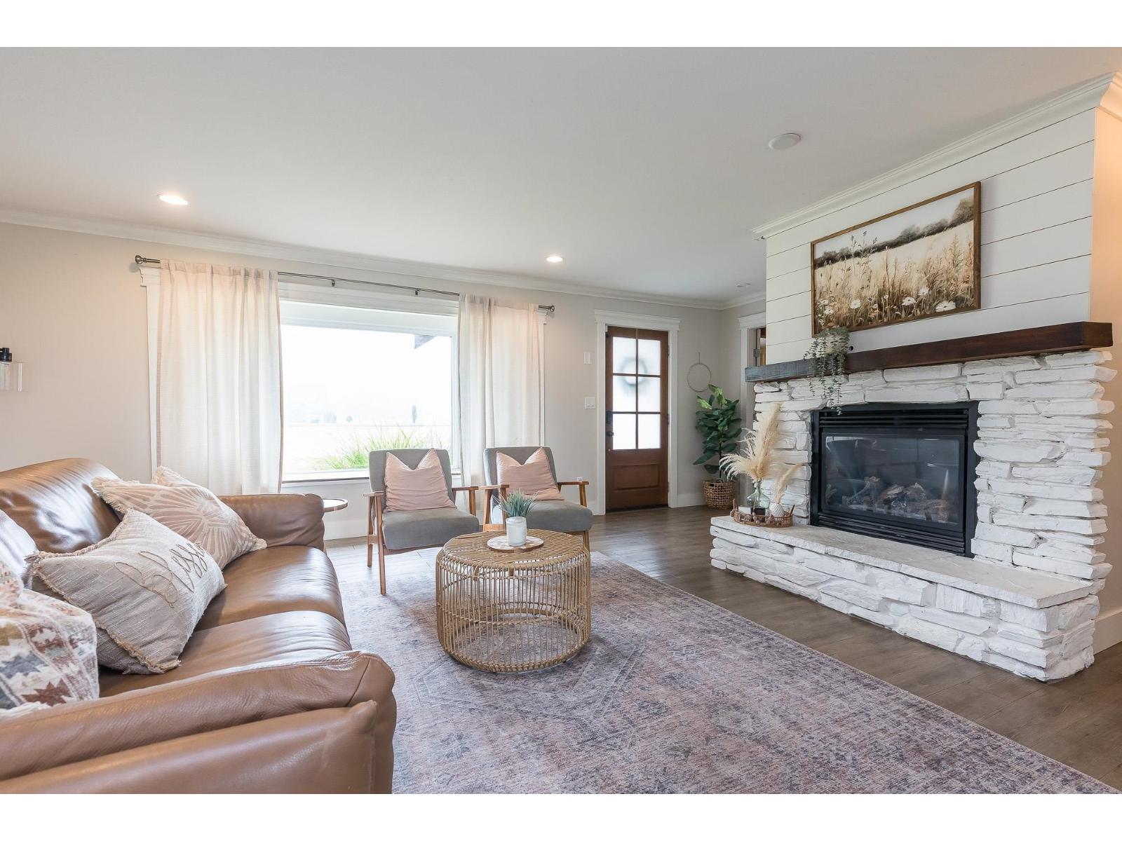 48351 Prairie Central Road, East Chilliwack, Chilliwack, British Columbia  V2P 6H3 - Photo 3 - R3002737