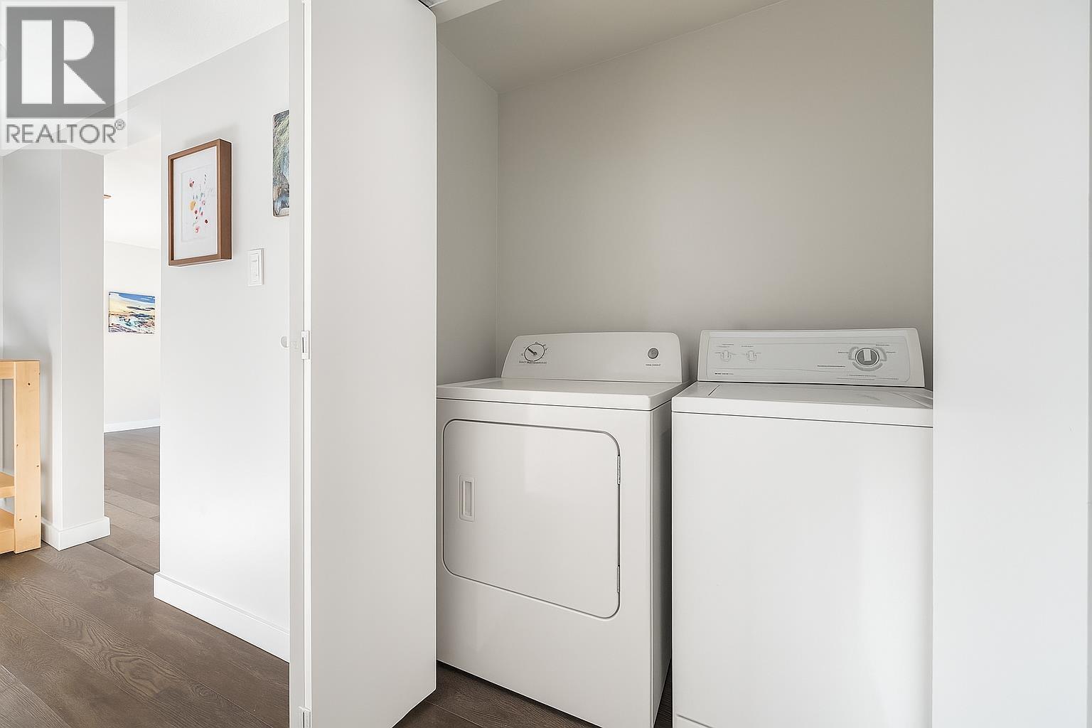 3003 Sunnyhurst Road, North Vancouver, British Columbia  V7K 2G4 - Photo 15 - R3064910