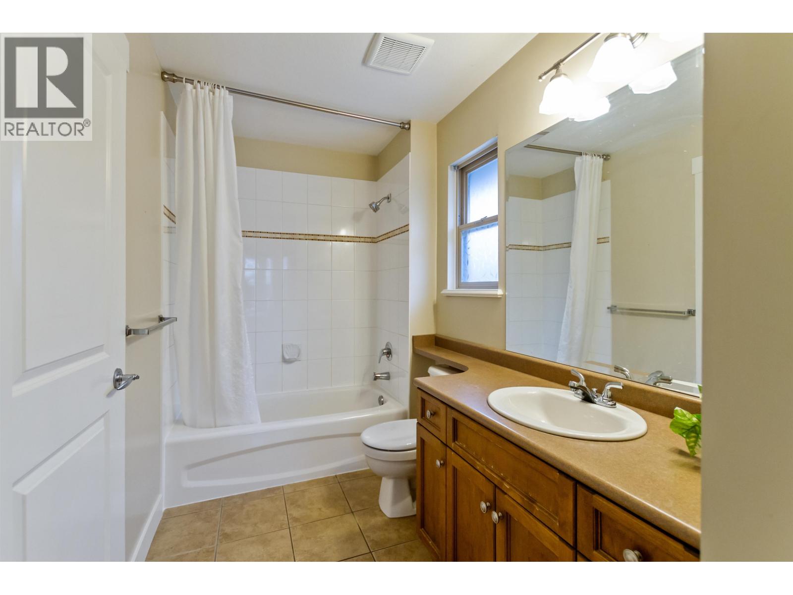 70 Fernway Drive, Port Moody, British Columbia  V3H 5K5 - Photo 23 - R3050265