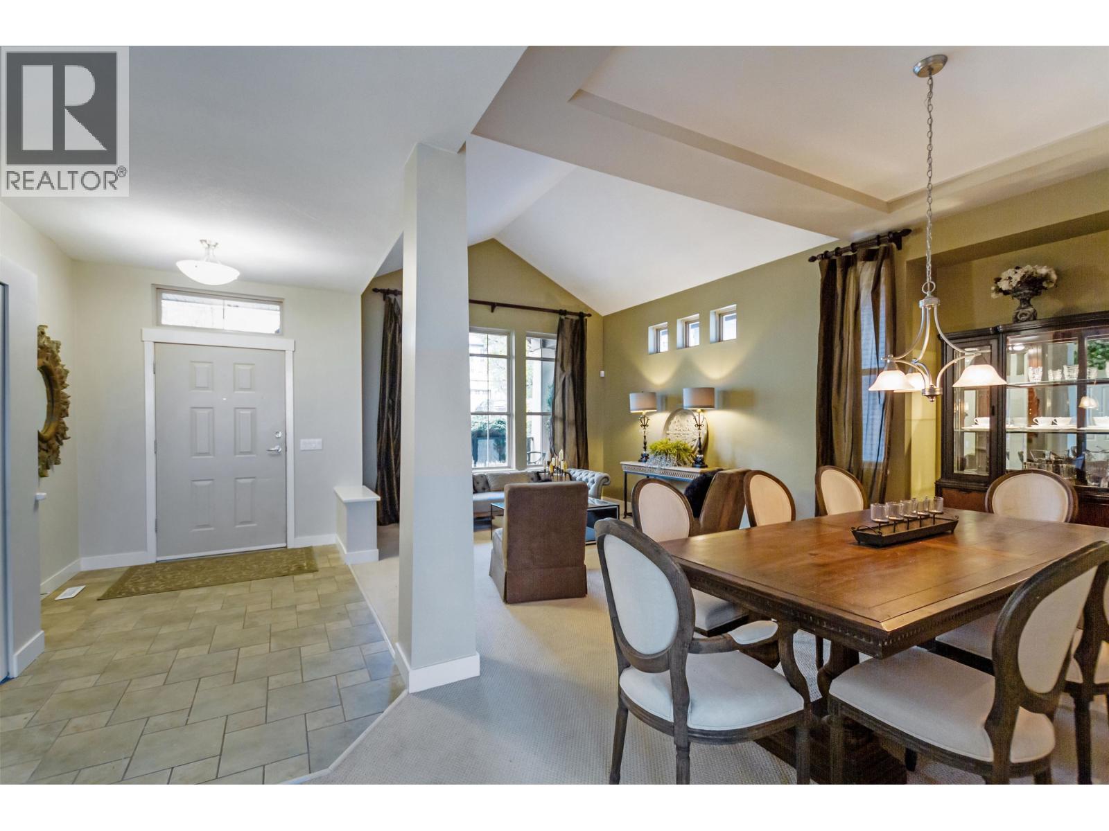 70 Fernway Drive, Port Moody, British Columbia  V3H 5K5 - Photo 3 - R3050265