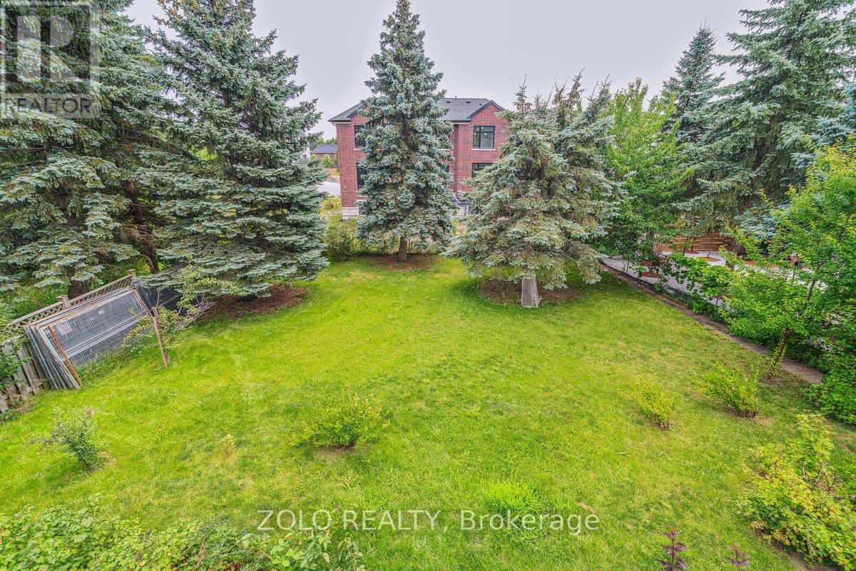 95 Pemberton Road, Richmond Hill, Ontario  L4C 3T6 - Photo 47 - N12461880