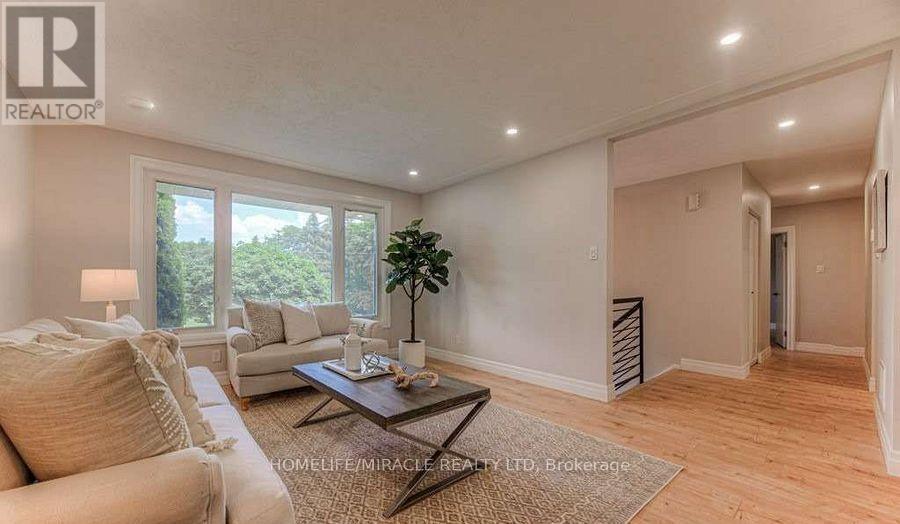 56 Cloverdale Crescent, Kitchener, Ontario  N2M 4X2 - Photo 13 - X12527076