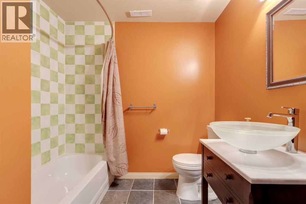 244 Tuscany Ridge View Nw, Calgary, Alberta  T3L 2J7 - Photo 32 - A2267211