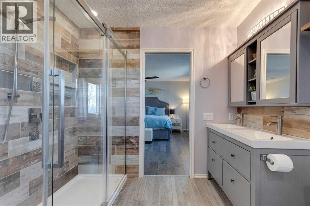 244 Tuscany Ridge View Nw, Calgary, Alberta  T3L 2J7 - Photo 29 - A2267211