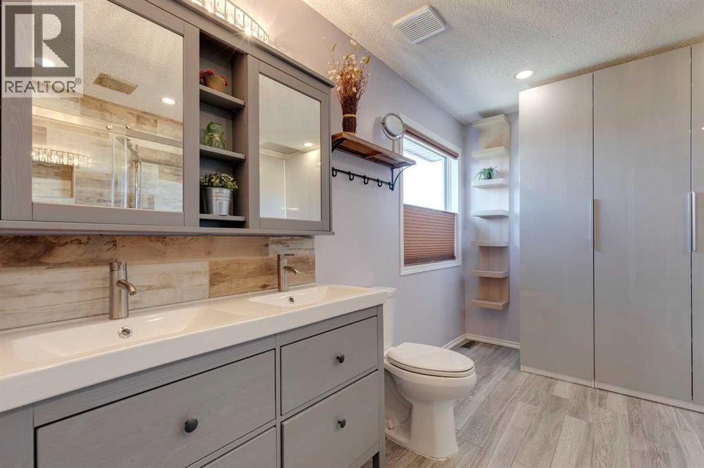 244 Tuscany Ridge View Nw, Calgary, Alberta  T3L 2J7 - Photo 26 - A2267211