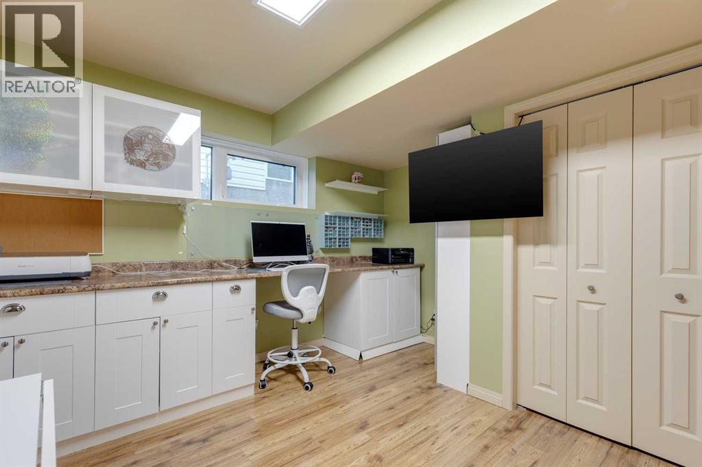 244 Tuscany Ridge View Nw, Calgary, Alberta  T3L 2J7 - Photo 34 - A2267211