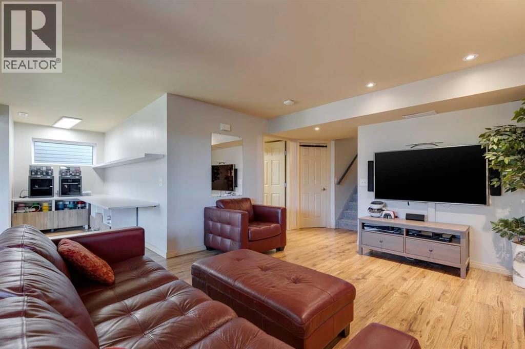 244 Tuscany Ridge View Nw, Calgary, Alberta  T3L 2J7 - Photo 36 - A2267211