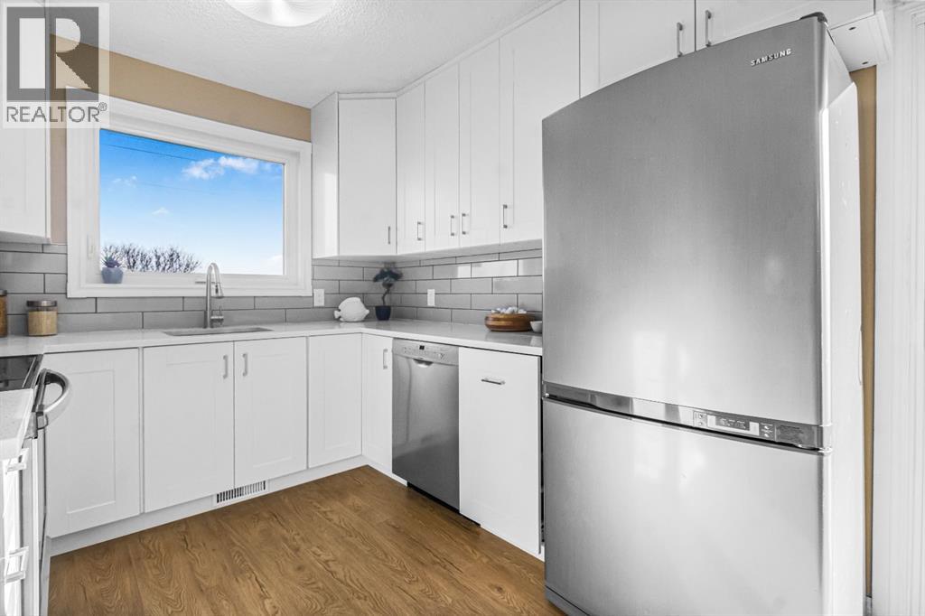 44 Bedfield Close Ne, Calgary, Alberta  T3K 3L5 - Photo 5 - A2267602