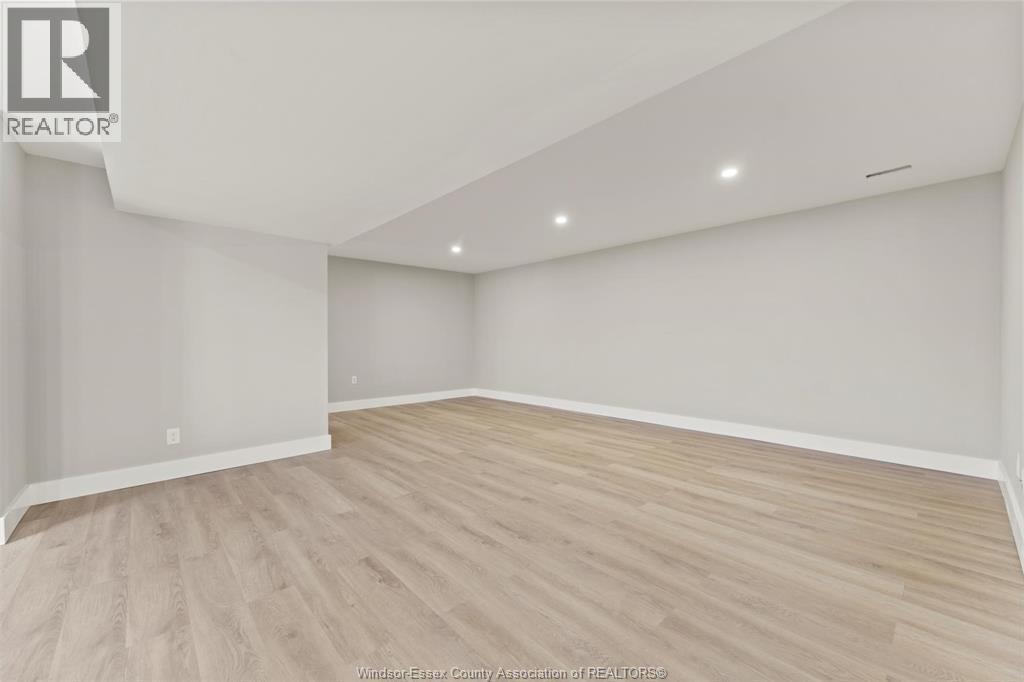 405 Jewel Street, Lasalle, Ontario  N9J 3X4 - Photo 21 - 25028379