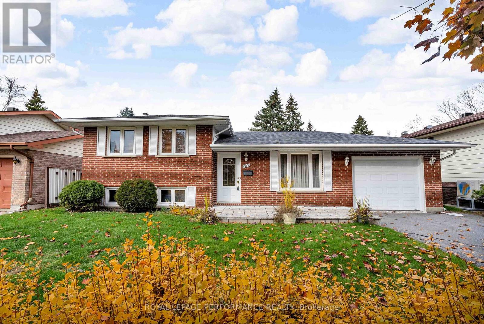 1953 CONCORDE AVENUE, Cornwall, Ontario