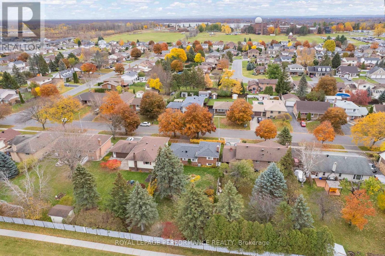 1953 Concorde Avenue, Cornwall, Ontario  K6H 6M3 - Photo 39 - X12527112