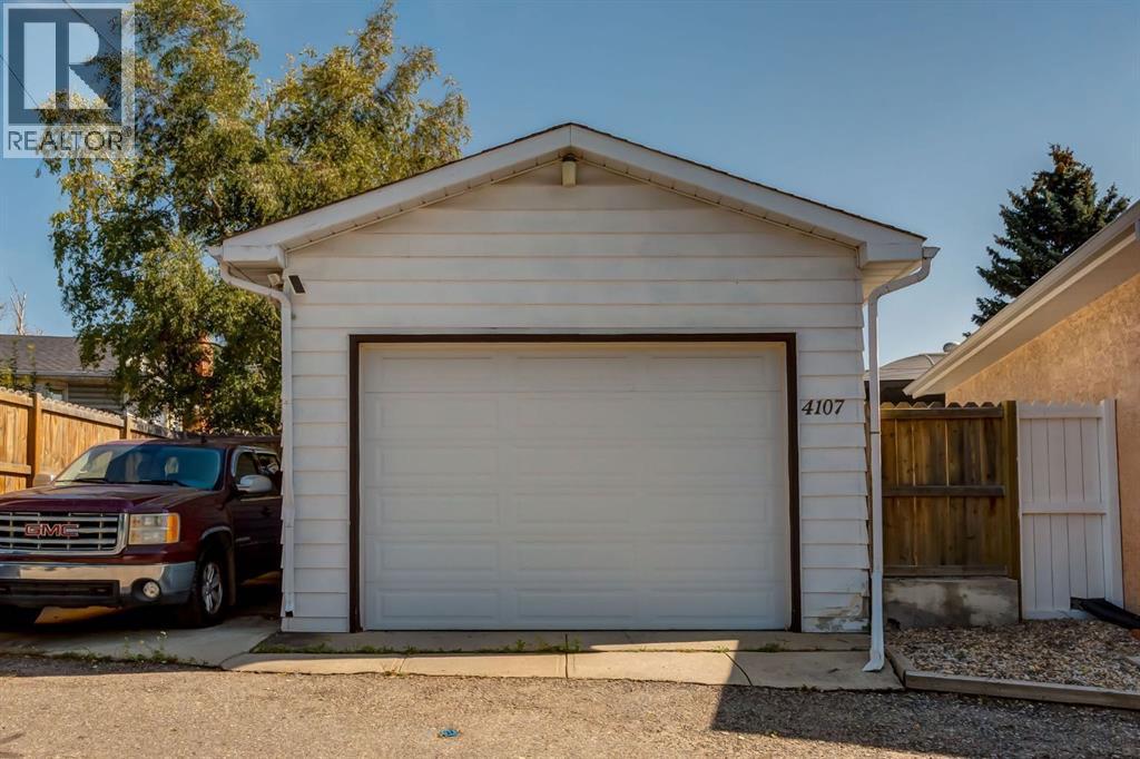 4107 Doverview Drive Se, Calgary, Alberta  T2B 1Z1 - Photo 47 - A2251153