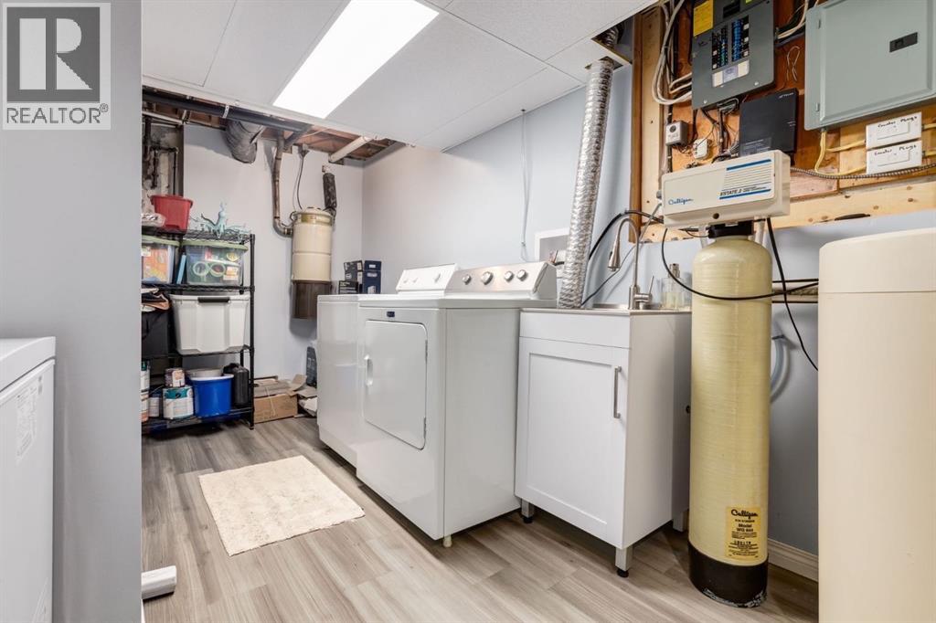 4107 Doverview Drive Se, Calgary, Alberta  T2B 1Z1 - Photo 36 - A2251153