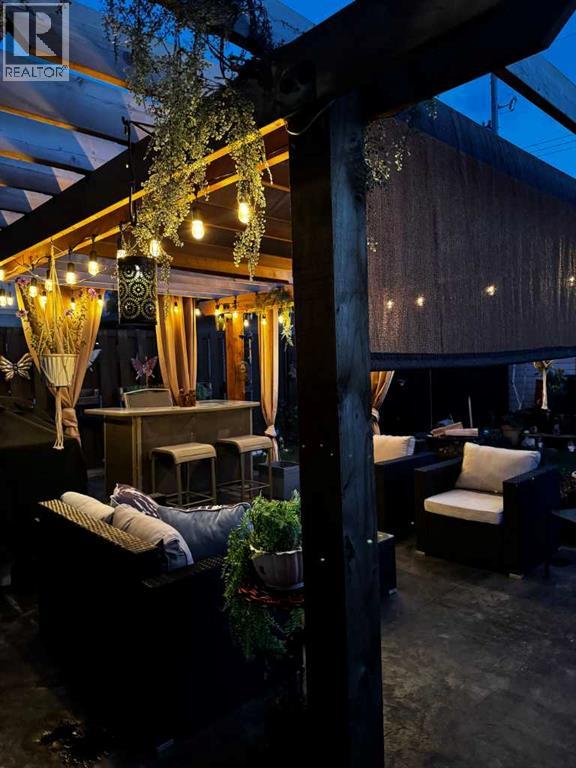 7815 36 Avenue Nw, Calgary, Alberta  T3B 1V5 - Photo 2 - A2255036