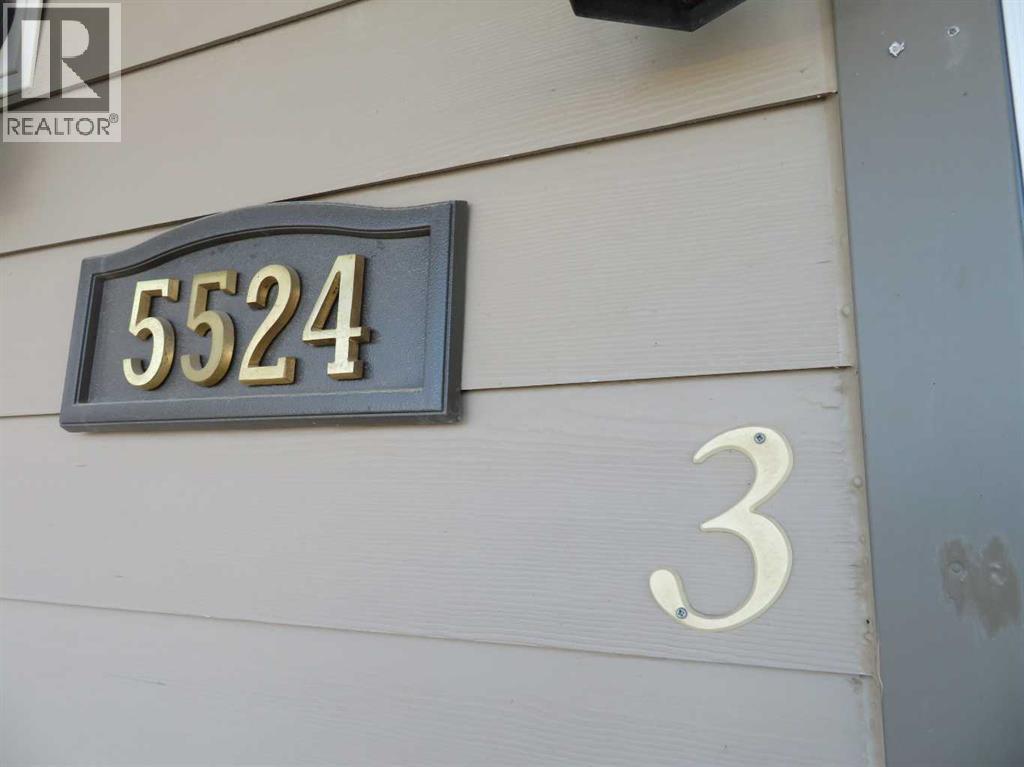 3, 5524 49 Avenue, Lloydminster, Saskatchewan