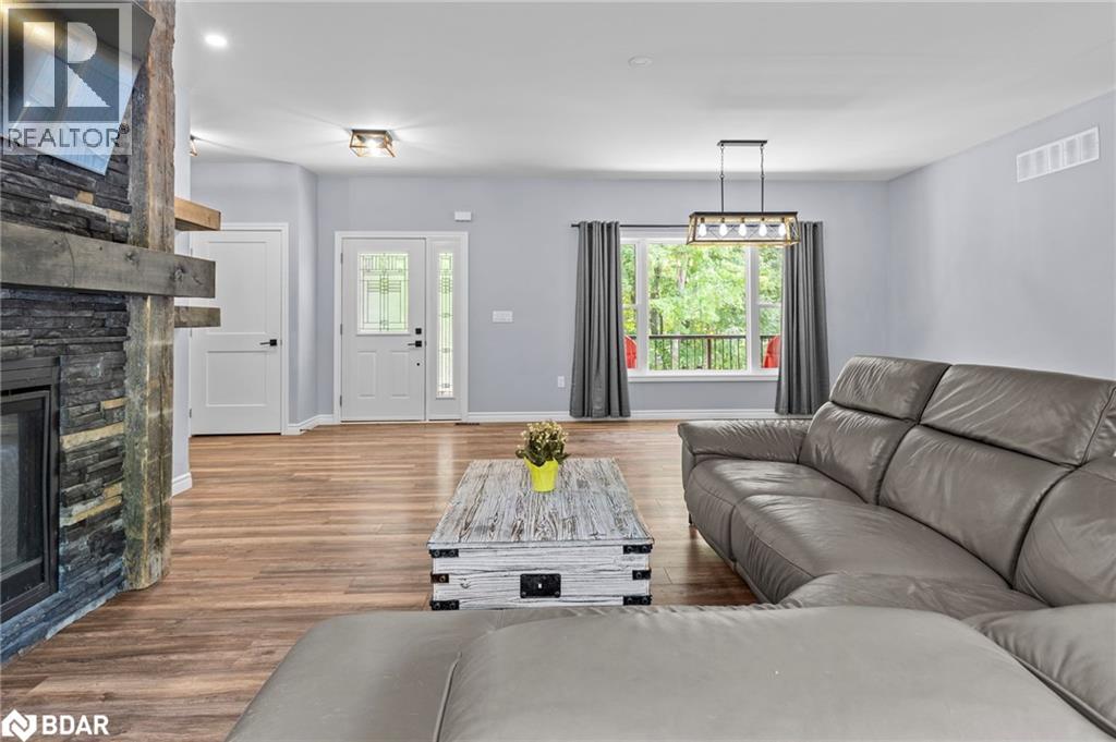 2326 Foxmead Road Road, Coldwater, Ontario  L0K 1E0 - Photo 12 - 40785295