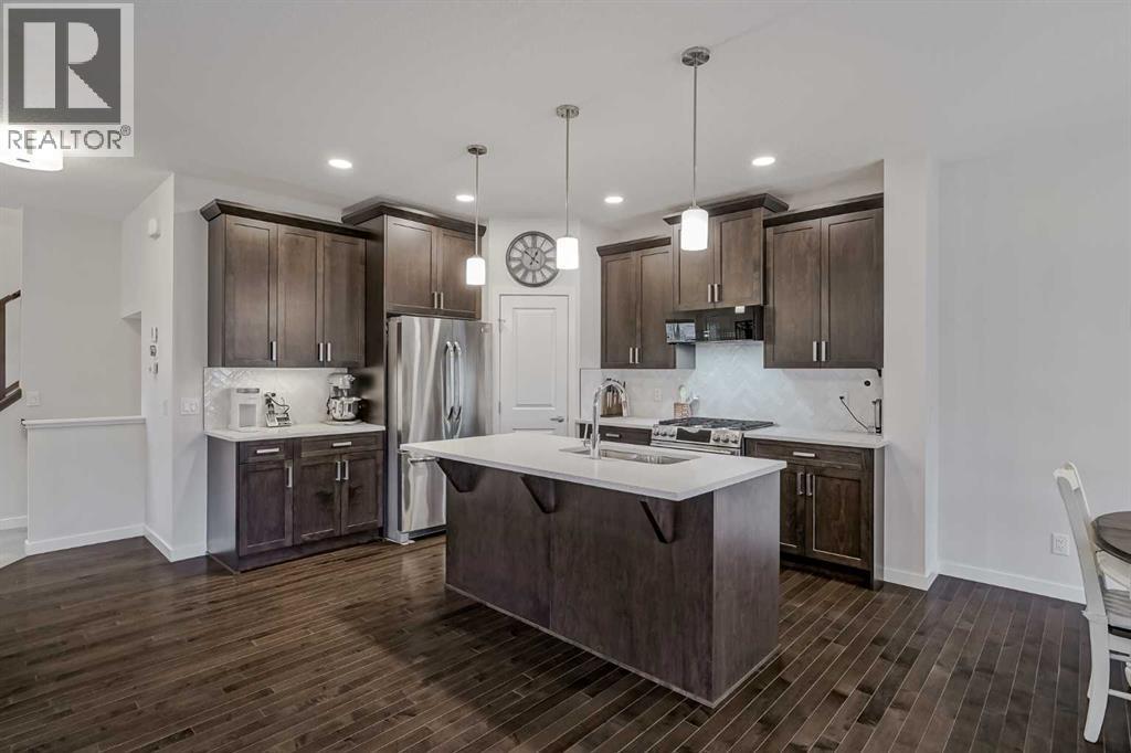 41 Walgrove Green Se, Calgary, Alberta  T2X 2H8 - Photo 5 - A2268578