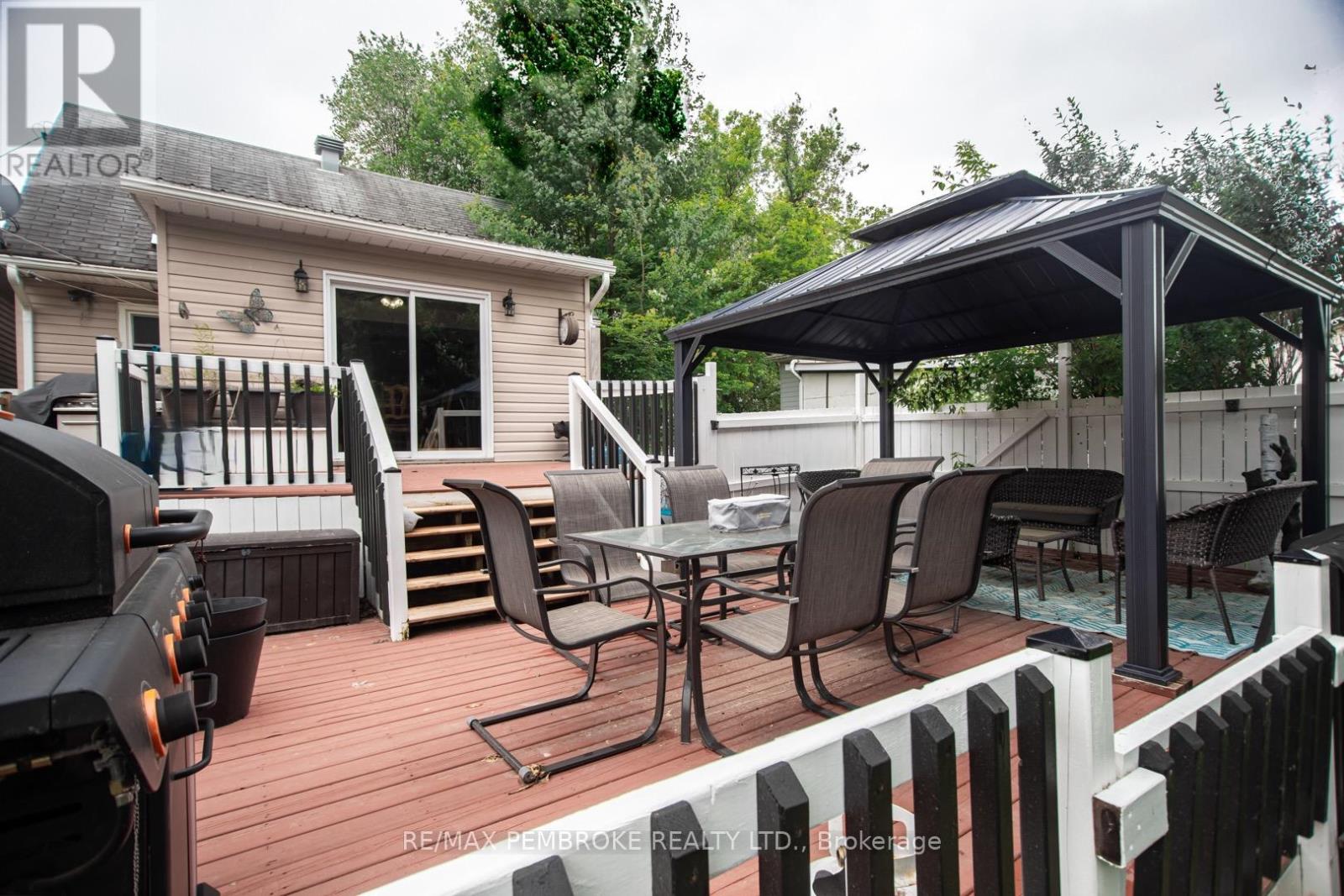 363 Julien Street, Pembroke, Ontario  K8A 3P8 - Photo 24 - X12527128