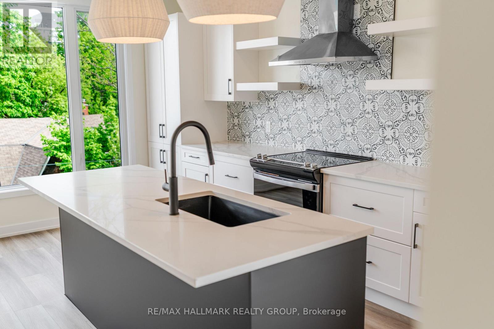 4 - 22 Sims Avenue, Ottawa, Ontario  K1Y 3K1 - Photo 19 - X12527130