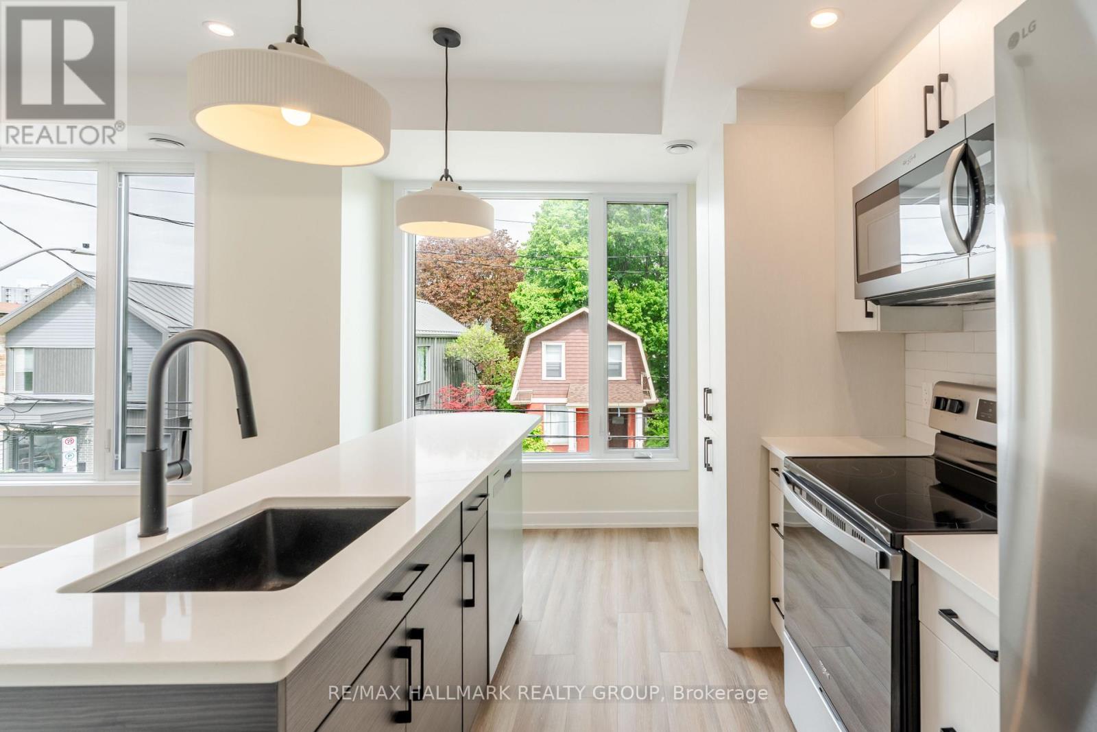 3a - 22 Sims Avenue, Ottawa, Ontario  K1Y 3K1 - Photo 21 - X12527134