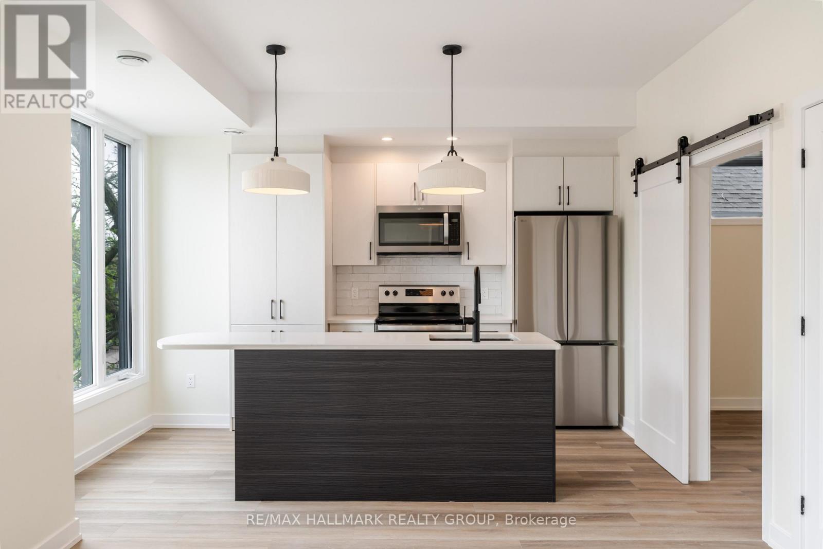 2a - 22 Sims Avenue, Ottawa, Ontario  K1Y 3K1 - Photo 15 - X12527138