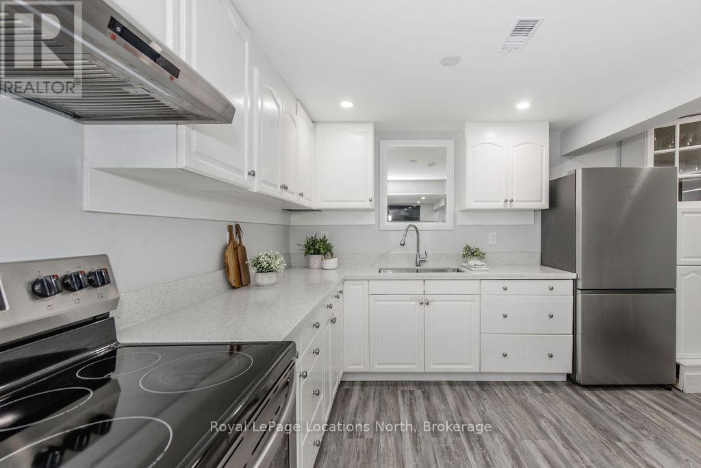 83 Katherine Street, Collingwood, Ontario  L9Y 3R3 - Photo 17 - S12527126