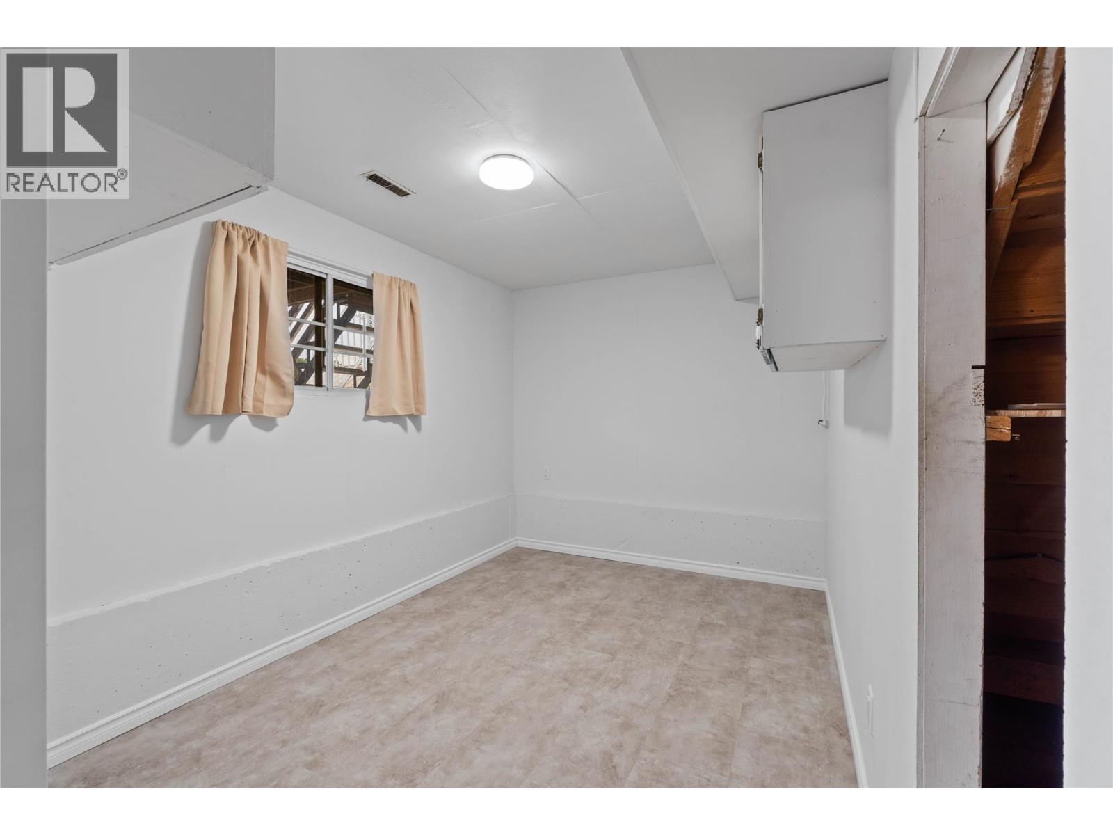 800 Valhalla Drive Unit# 91, Kamloops, British Columbia  V2B 1R8 - Photo 11 - 10365433