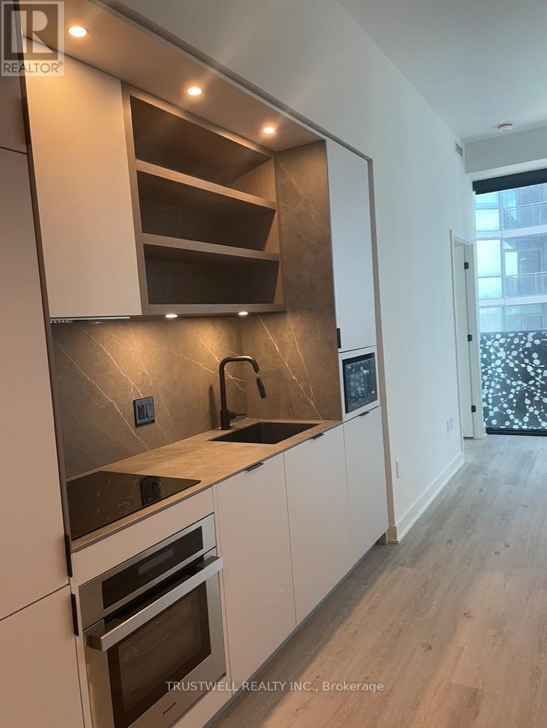 3007 - 55 Charles Street E, Toronto, Ontario M4Y 0A2 - Photo 2 - C12527150