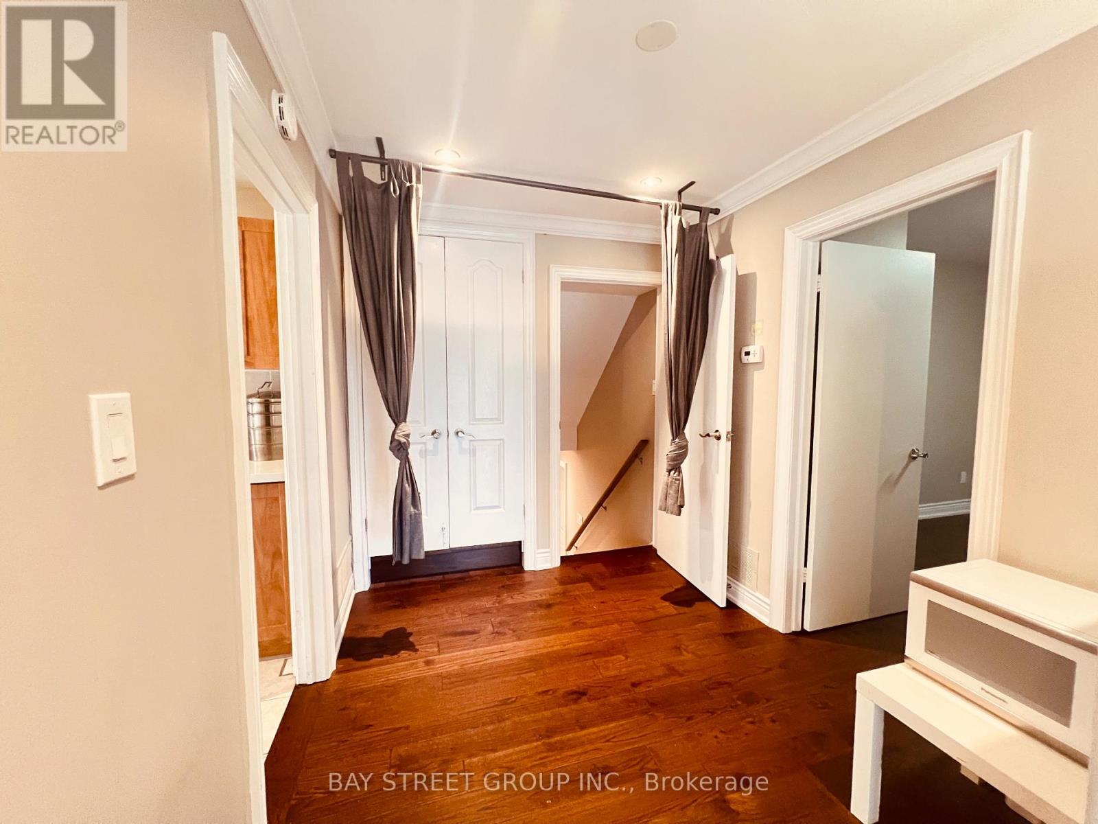 Back - 44 Wakefield Crescent, Toronto, Ontario  M1W 2C2 - Photo 12 - E12527132