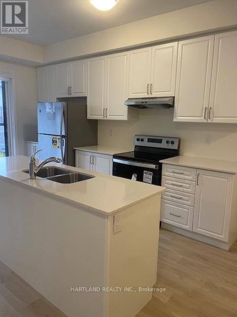 1407 - 1695 Dersan Street, Pickering, Ontario  L1X 0S9 - Photo 5 - E12527142