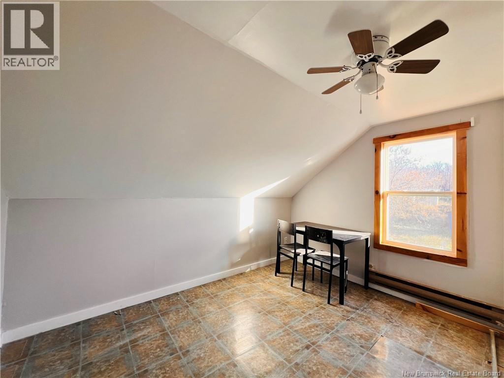 246 Dumaresq, Bathurst, New Brunswick  E2A 1H8 - Photo 22 - NB122408