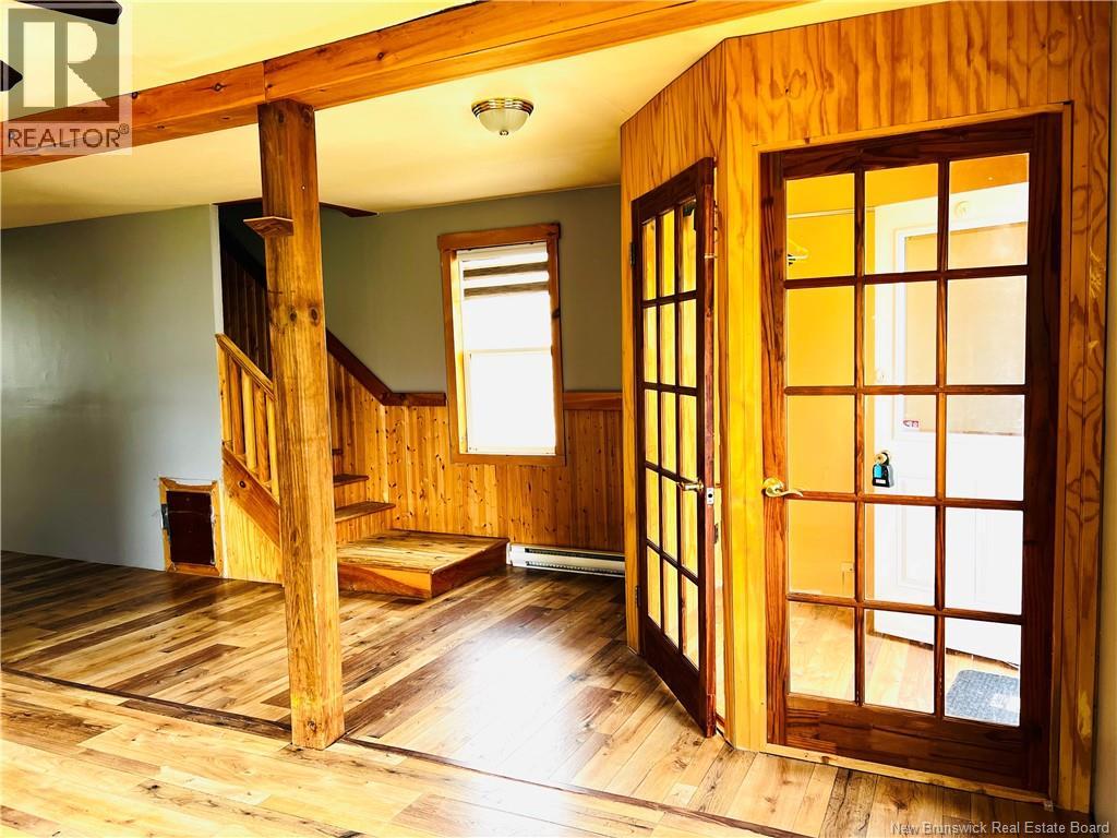 246 Dumaresq, Bathurst, New Brunswick  E2A 1H8 - Photo 9 - NB122408