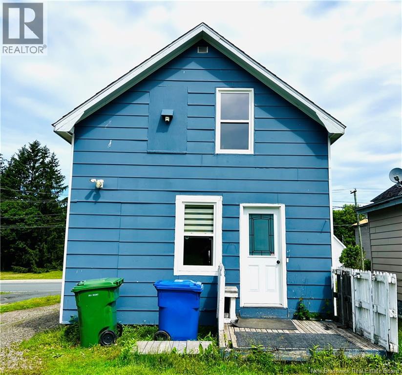 246 Dumaresq, Bathurst, New Brunswick  E2A 1H8 - Photo 7 - NB122408