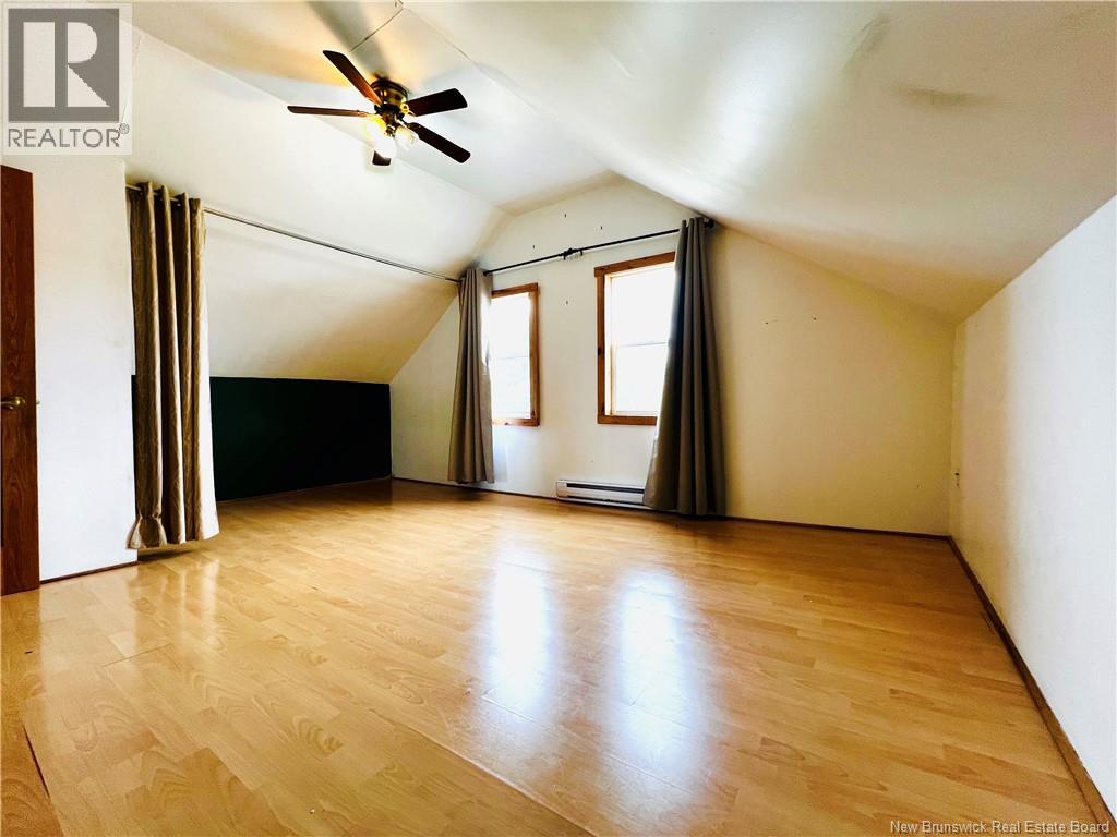 246 Dumaresq, Bathurst, New Brunswick  E2A 1H8 - Photo 19 - NB122408