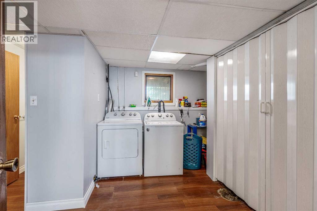 75 Oxford Road W, Lethbridge, Alberta  T1K 4V6 - Photo 27 - A2264843