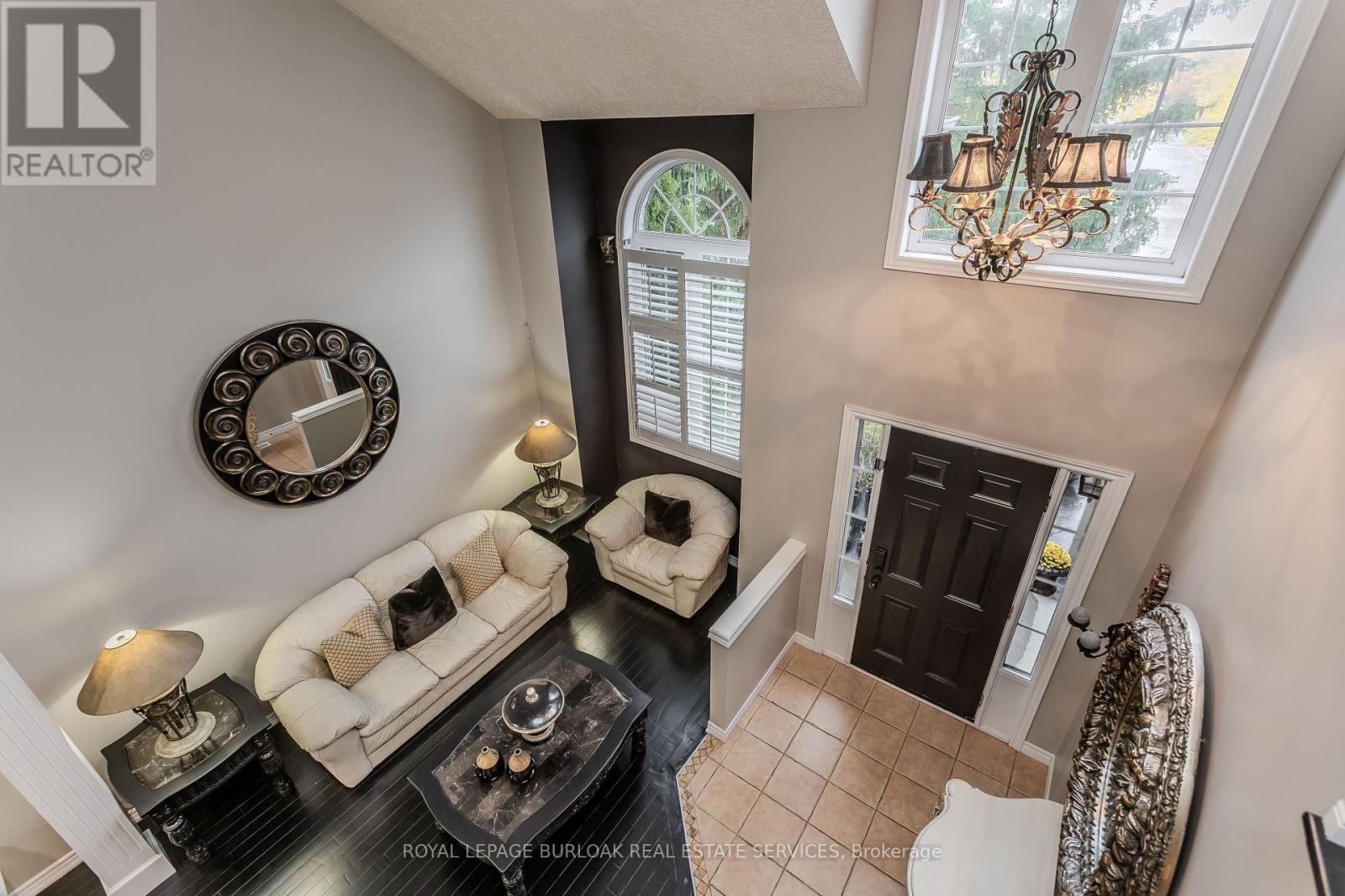 26 Grassyplain Drive, Hamilton, Ontario  L0R 1W0 - Photo 17 - X12467940