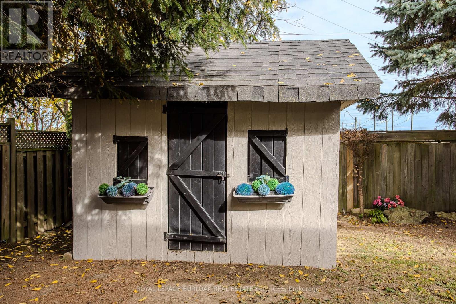 26 Grassyplain Drive, Hamilton, Ontario  L0R 1W0 - Photo 38 - X12467940