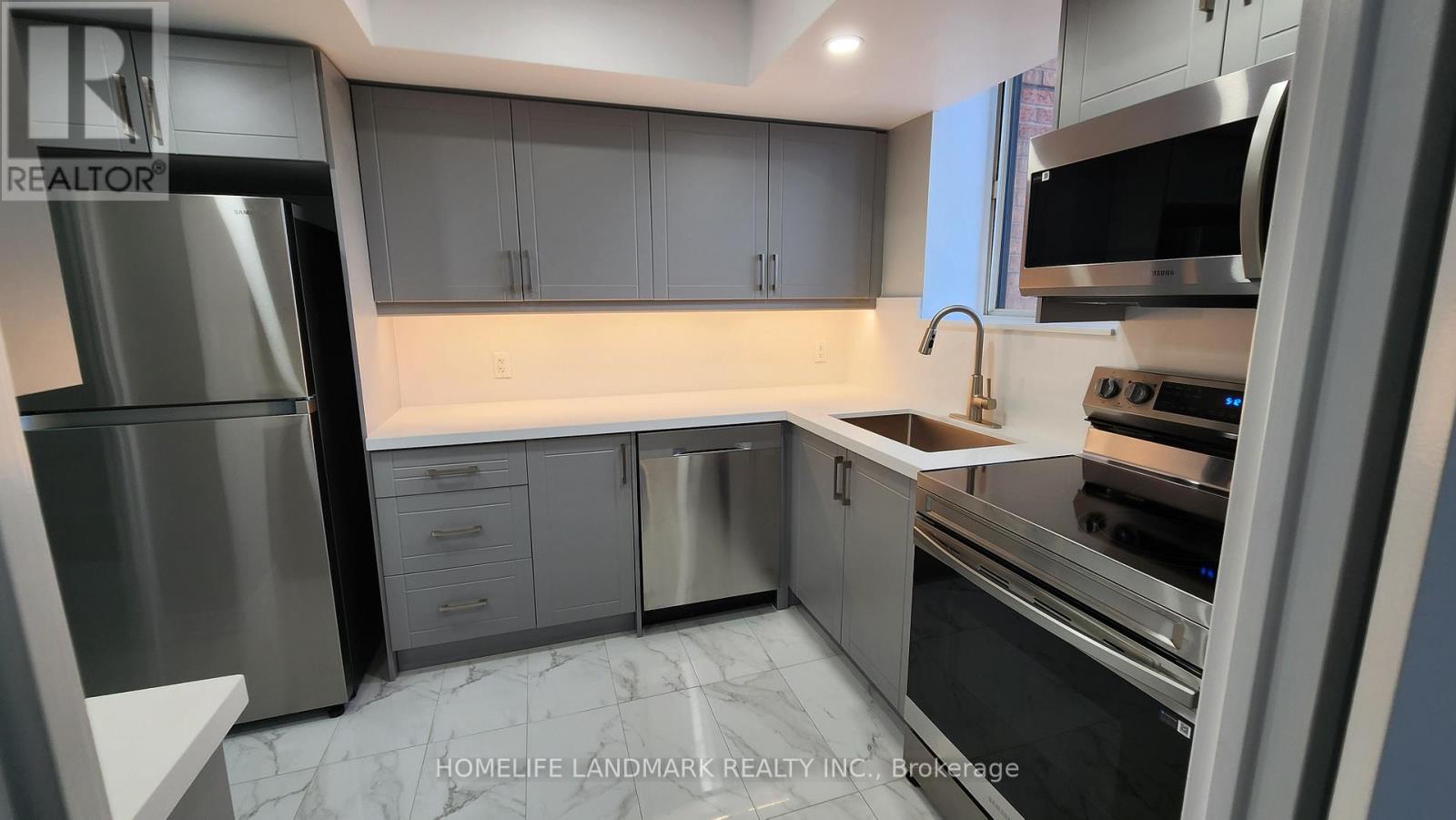 1103 - 6 Humberline Drive, Toronto, Ontario  M9W 6X8 - Photo 4 - W12527122