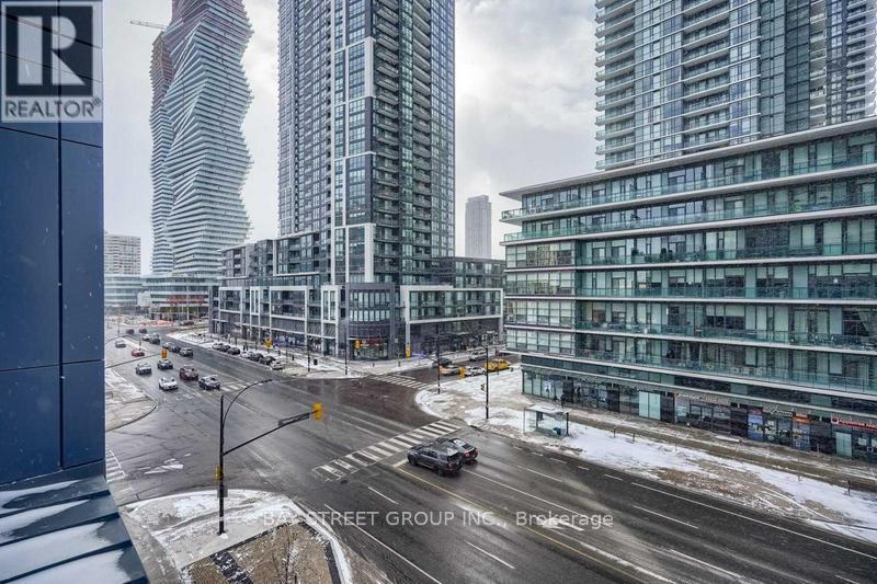 517 - 4065 Confederation Parkway, Mississauga, Ontario  L5B 0L4 - Photo 10 - W12527148