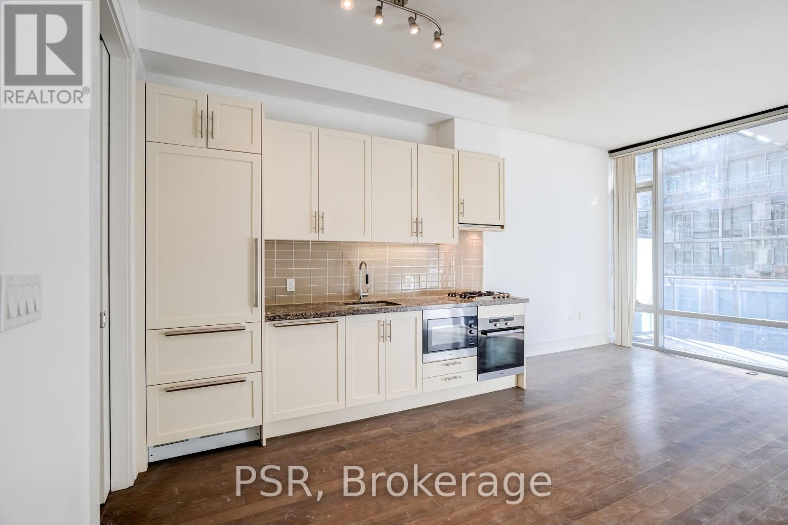 331 - 39 Queens Quay E, Toronto, Ontario M5E 0A5 - Photo 4 - C12455480